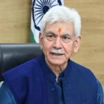 मनोज सिन्हा का कड़ा संदेश: देशद्रोह करने वालों को नहीं मिलेगी माफी, आतंकियों की सात पीढ़ियां भी याद रखेंगी